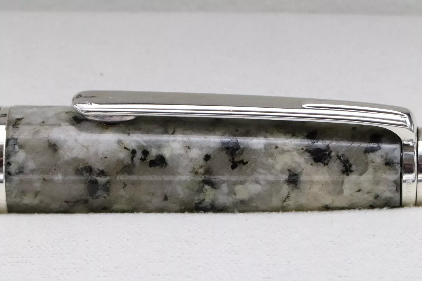 Montblanc Meisterstuck Granite Soulmakers Classique LE1906 Rollerball Pen image 5