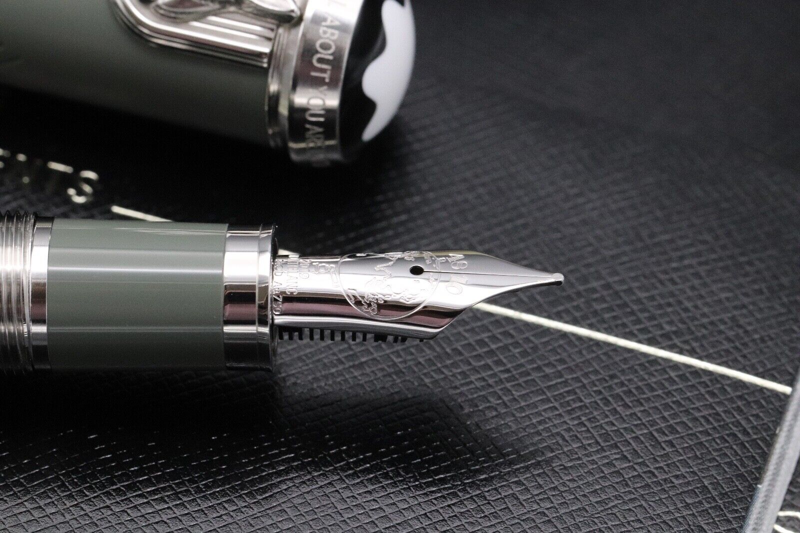 Montblanc Writers Edition Rudyard Kipling Fountain Pen image 2