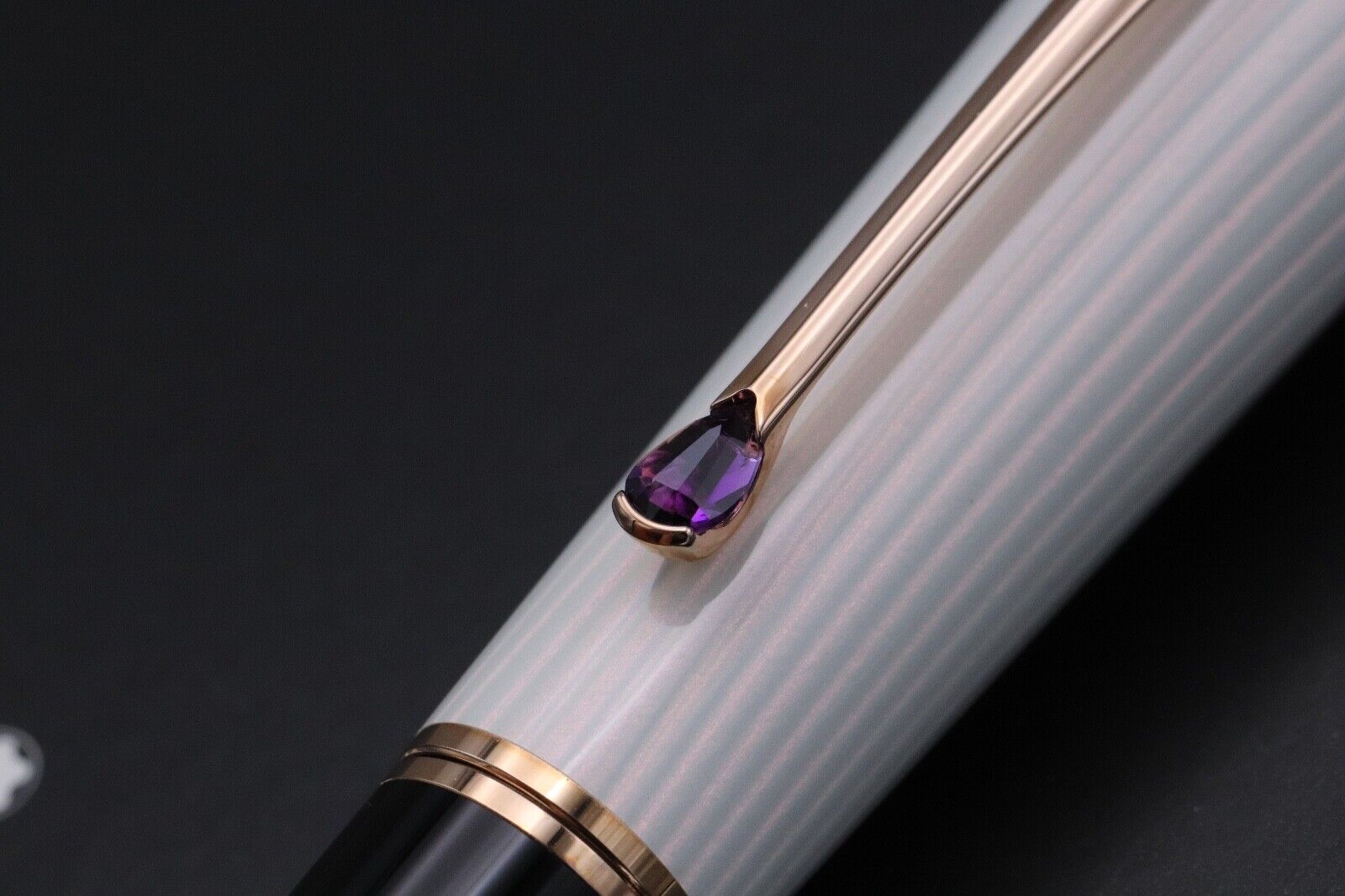 Montblanc La Donna Ingrid Bergman Fountain Pen - Serviced by MB September 2024 image 3