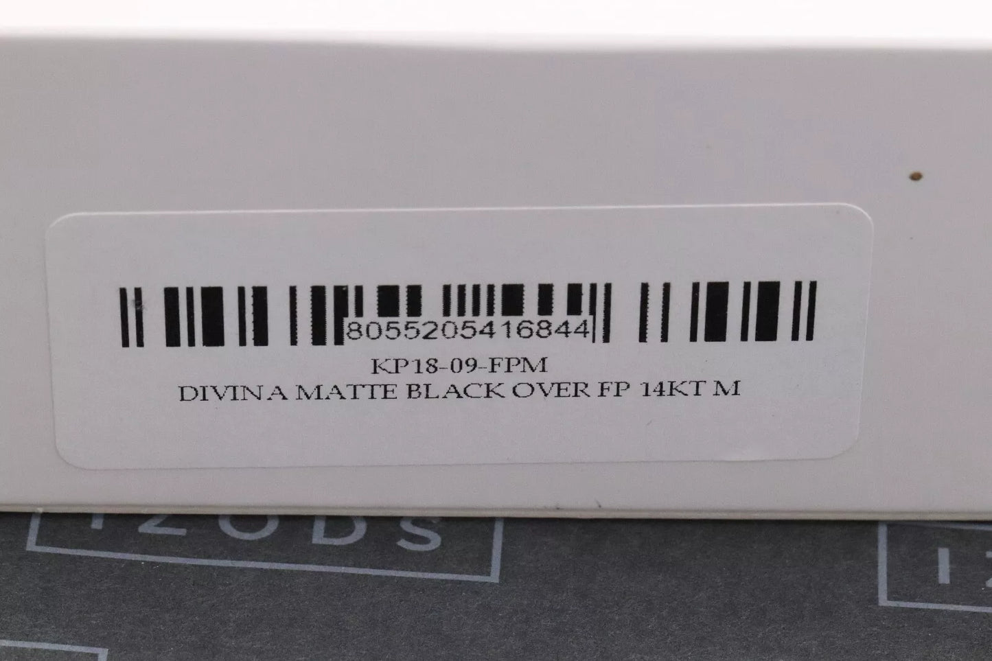 Visconti Divina Matte Black Oversize Fountain Pen image 7