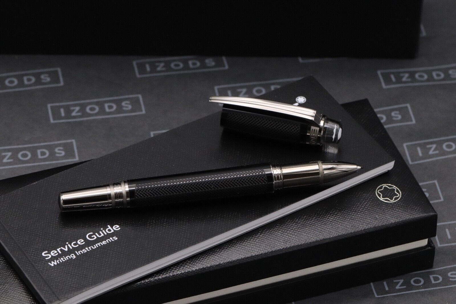 Montblanc Starwalker Extreme Rollerball / Fineliner Pen - UNUSED image 1