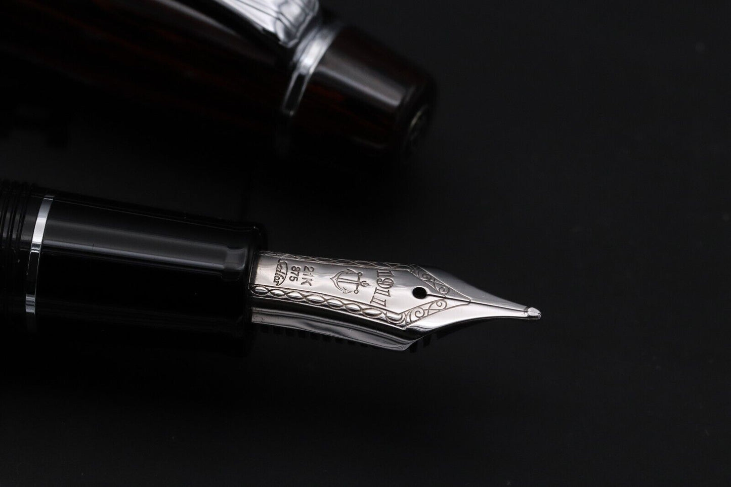 Sailor Pro Gear Red Black Marble Ebonite Fountain Pen - Naginata Togi Nib image 2