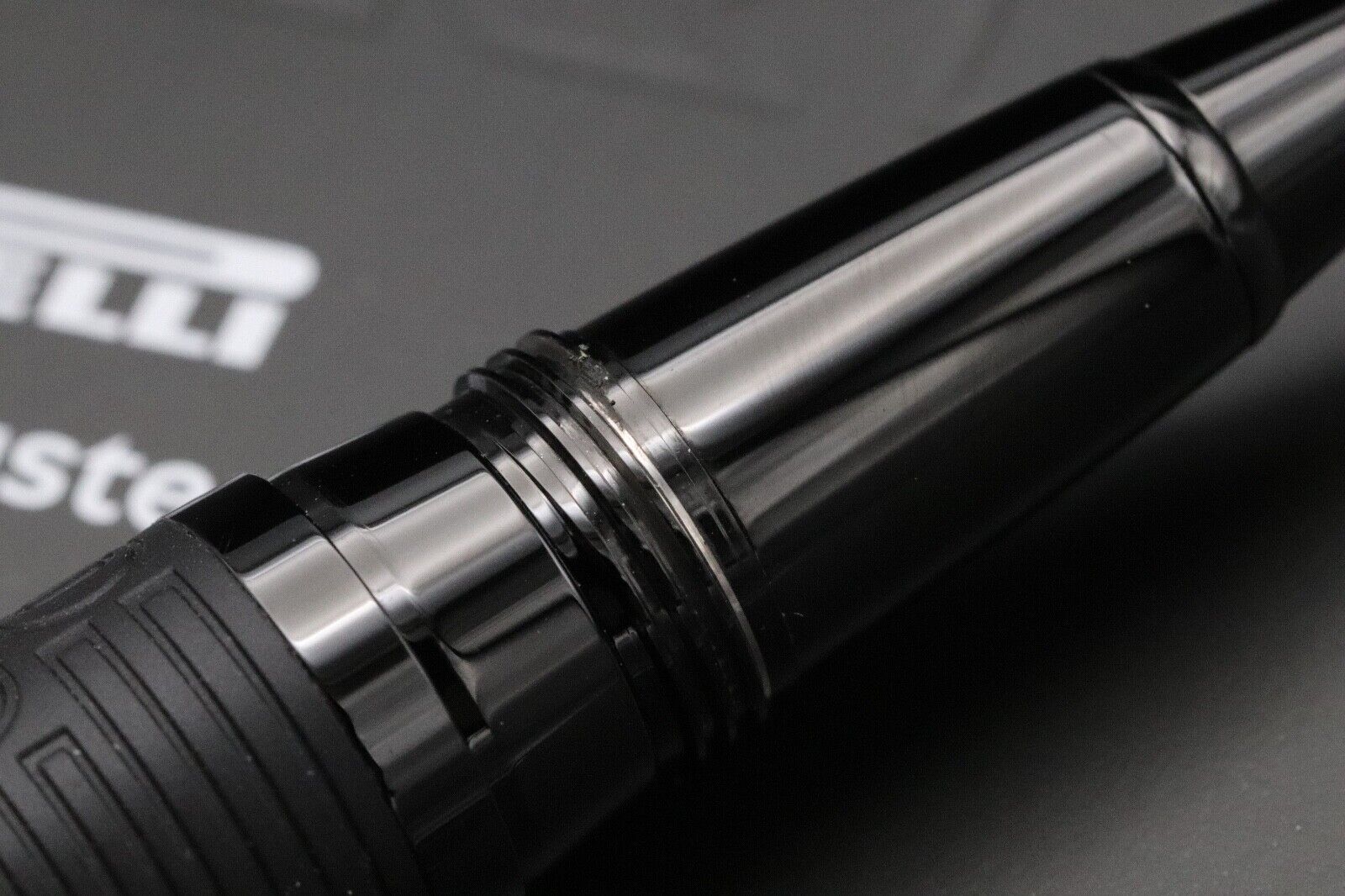 Montblanc Great Masters Pirelli LE1872 Rollerball Pen image 3