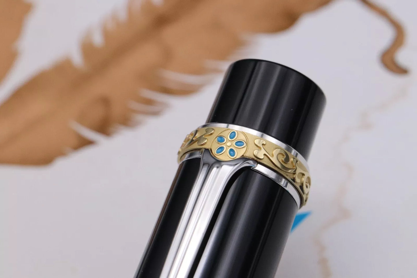 Montblanc Writers Edition Honore de Balzac Fountain Pen - EF Nib image 5