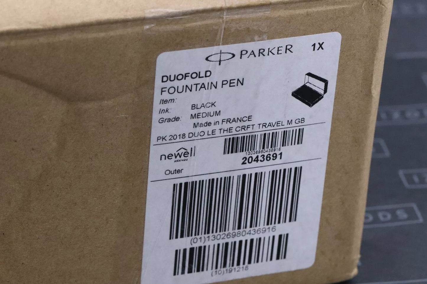 Parker Duofold 130th Craft of Travelling Limited Edition Fountain Pen image 13