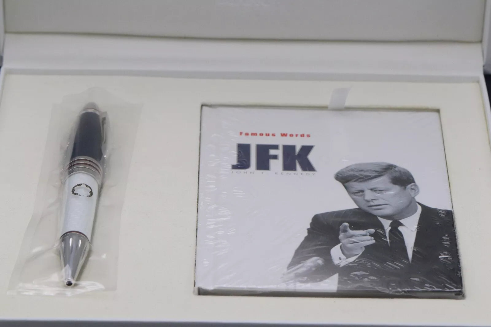 Montblanc Great Characters John F. Kennedy JFK 1917 LE Ballpoint Pen - UNUSED image 9