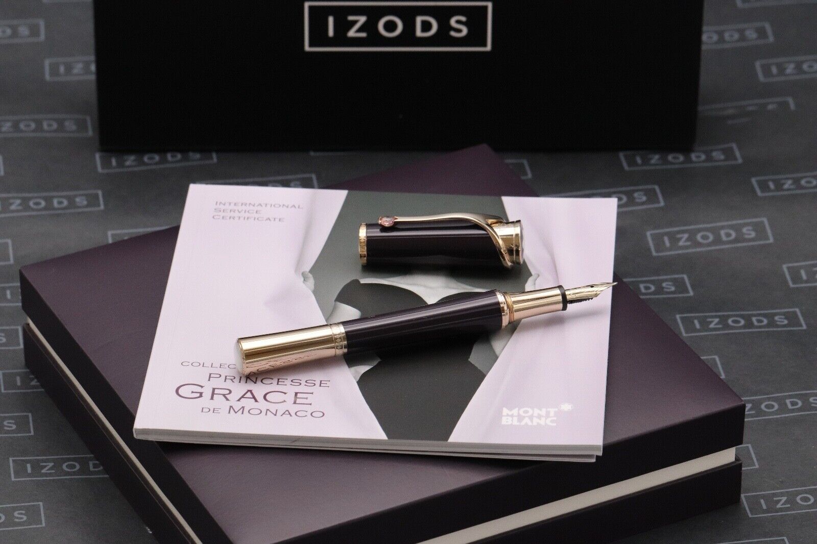 Montblanc Princesse Grace de Monaco Purple Fountain Pen image 0