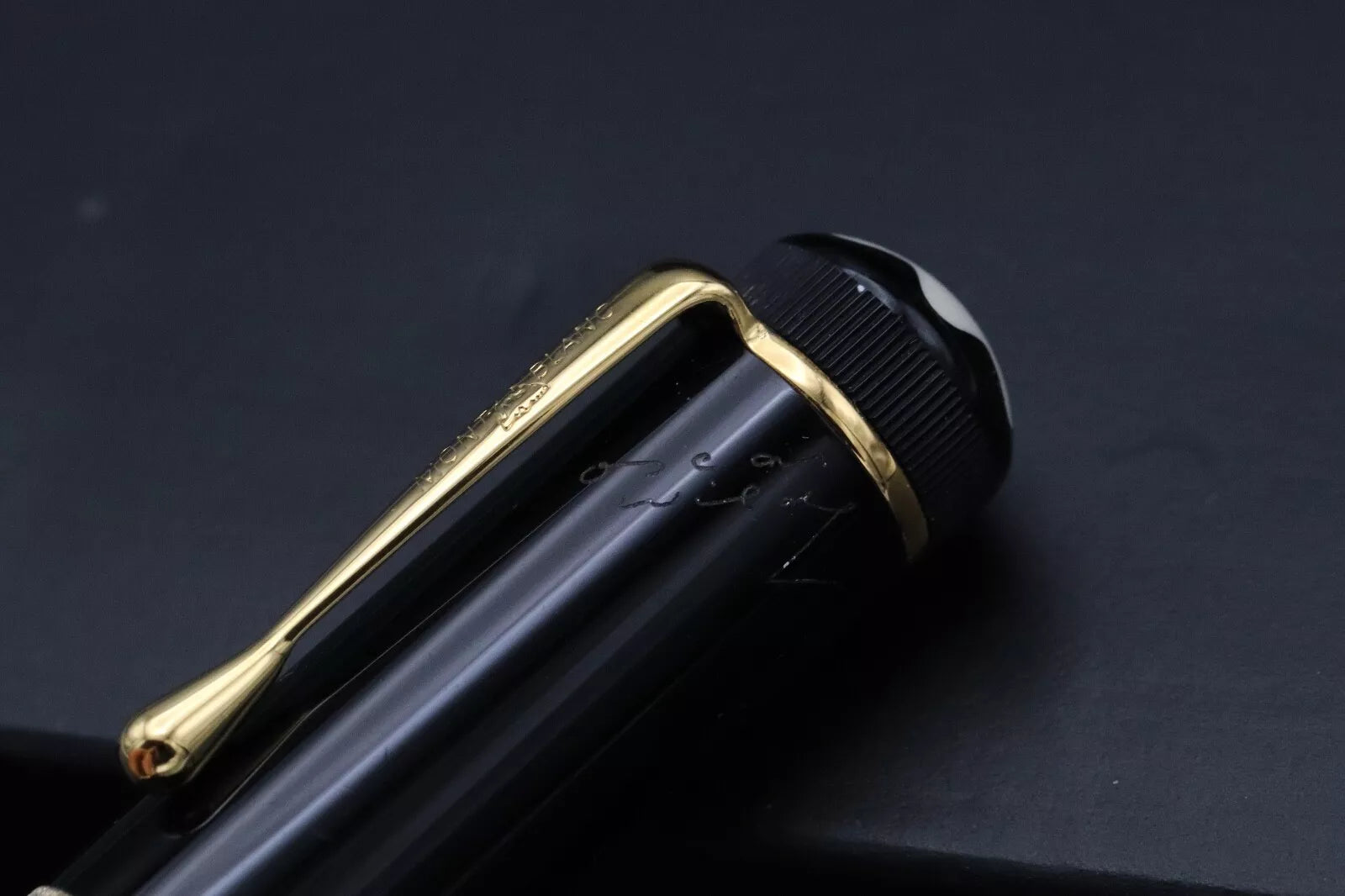 Montblanc Writers Edition Oscar Wilde Fountain Pen image 5