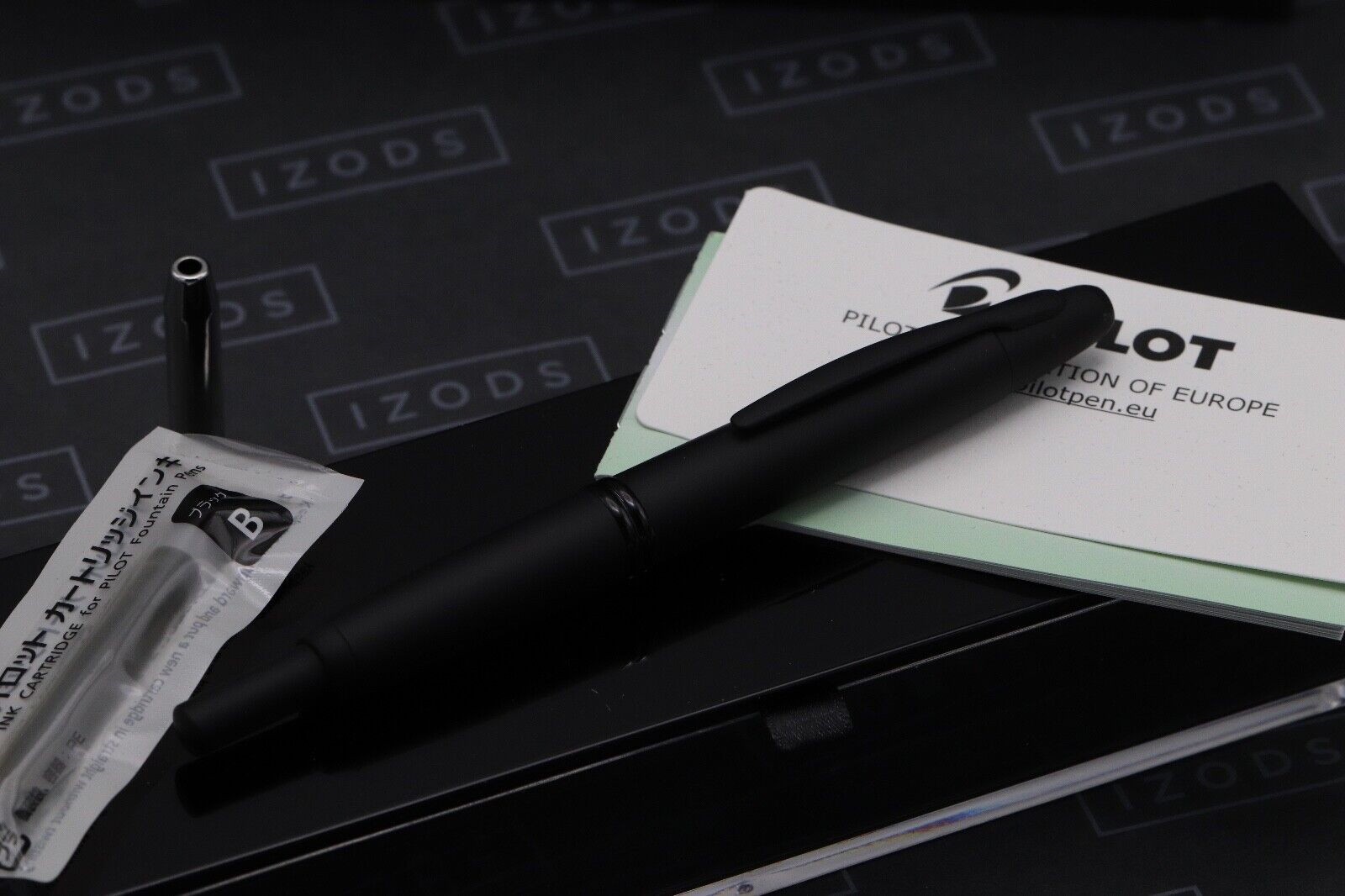 Pilot Capless Matte Black Fountain Pen - 18k Broad Nib image 1