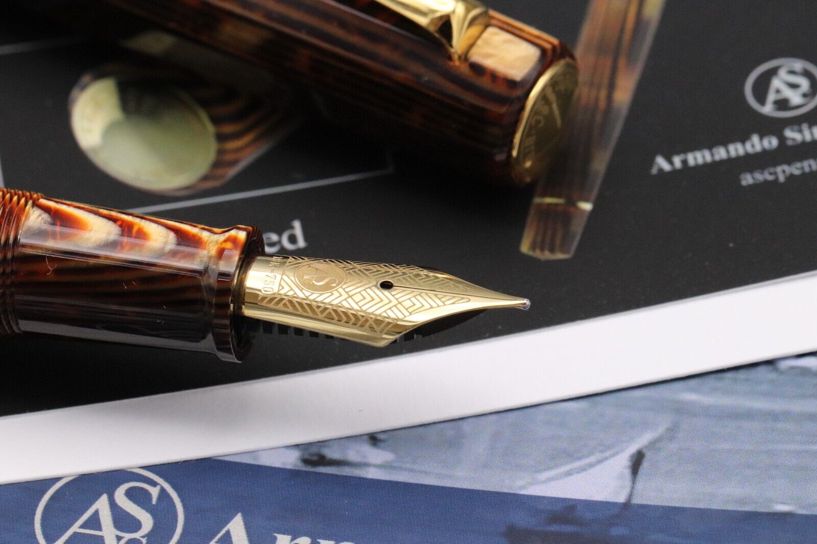 ASC Gladiatore Medio Arco Bronze Fountain Pen image 2