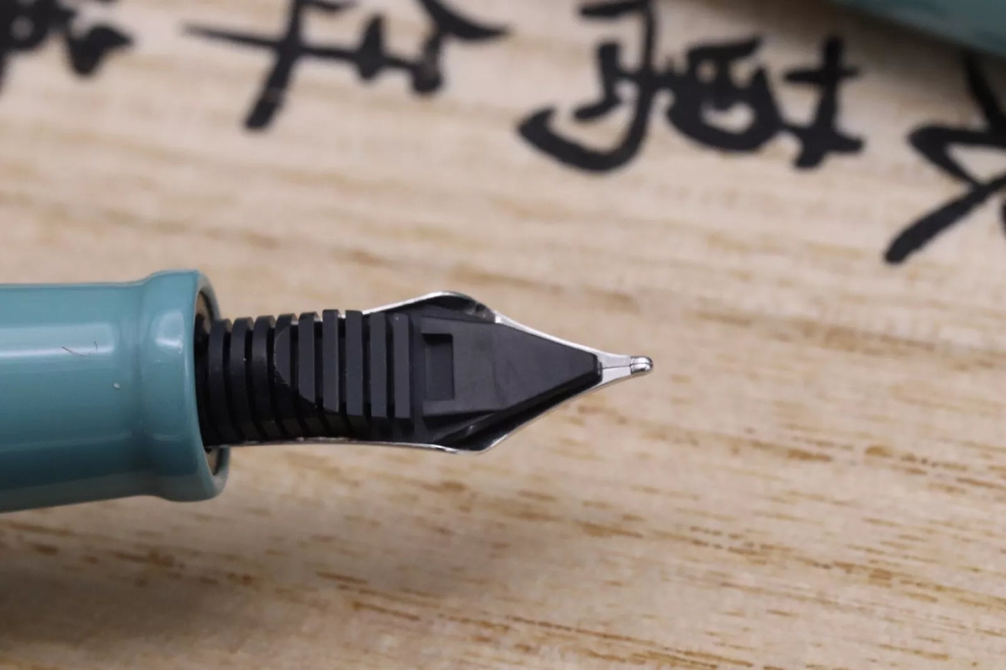 Nakaya Portable Cigar Ama-iro Fountain Pen - Broad Nib - UNUSED image 4