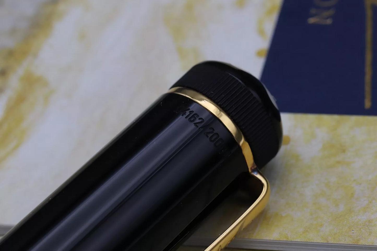 Montblanc Writers Edition Oscar Wilde Fountain Pen image 7