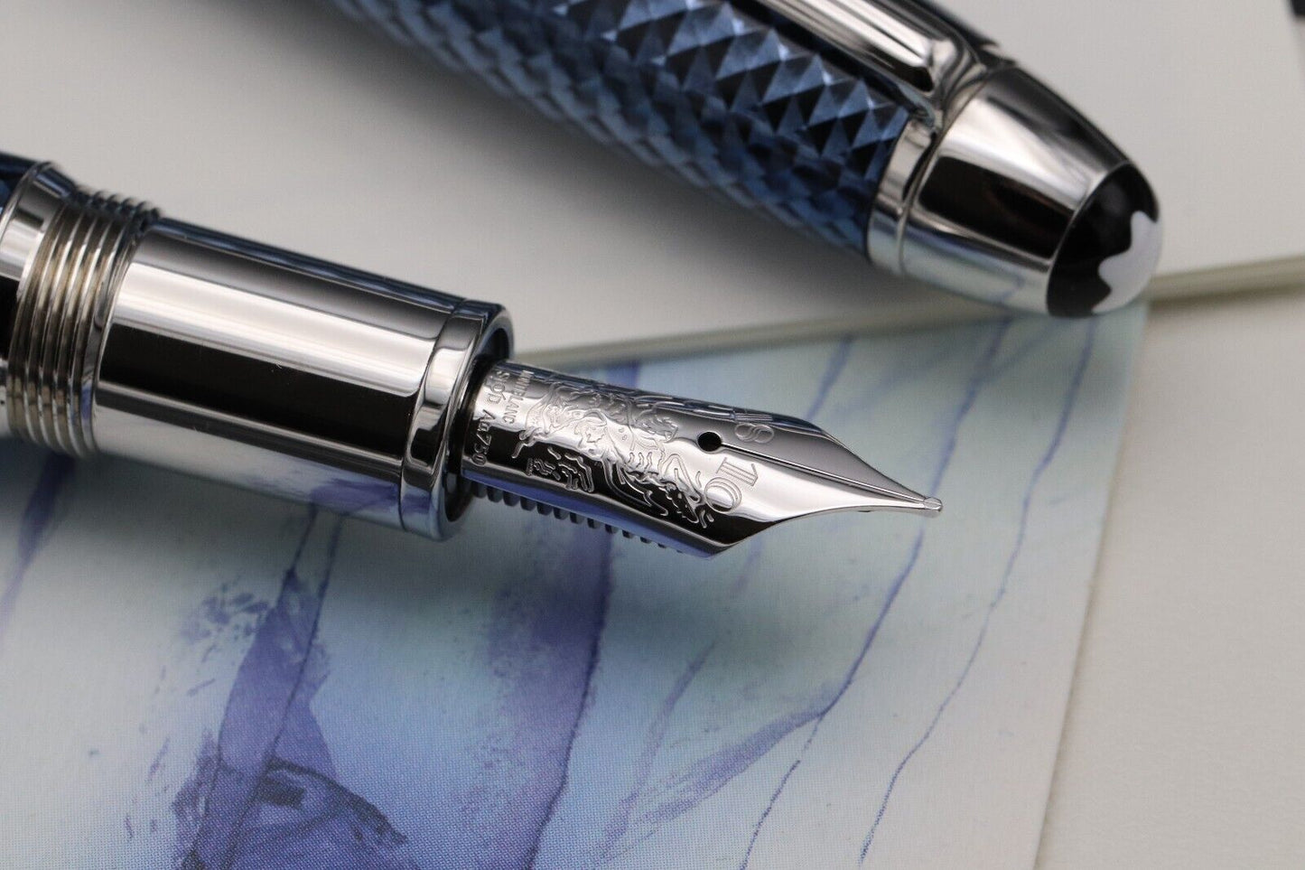 Montblanc Meisterstuck 146 LeGrand Glacier Solitaire Fountain Pen image 2
