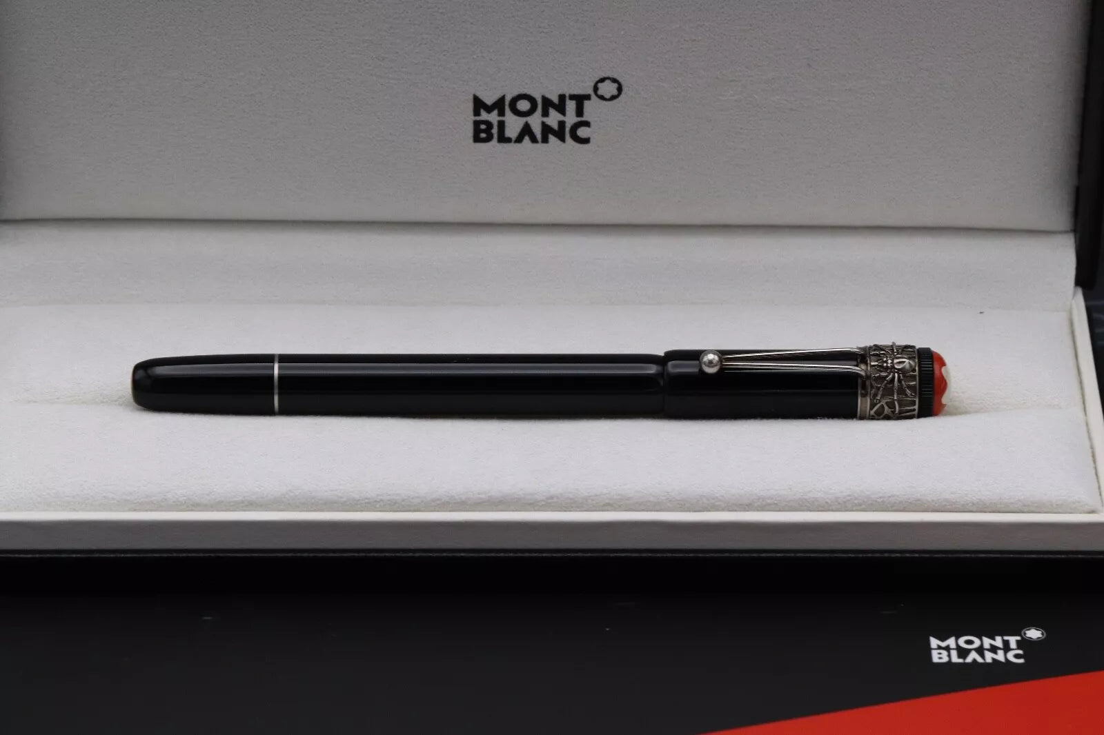 Montblanc Heritage Rouge et Noir Metamorphosis Black Fountain Pen image 6