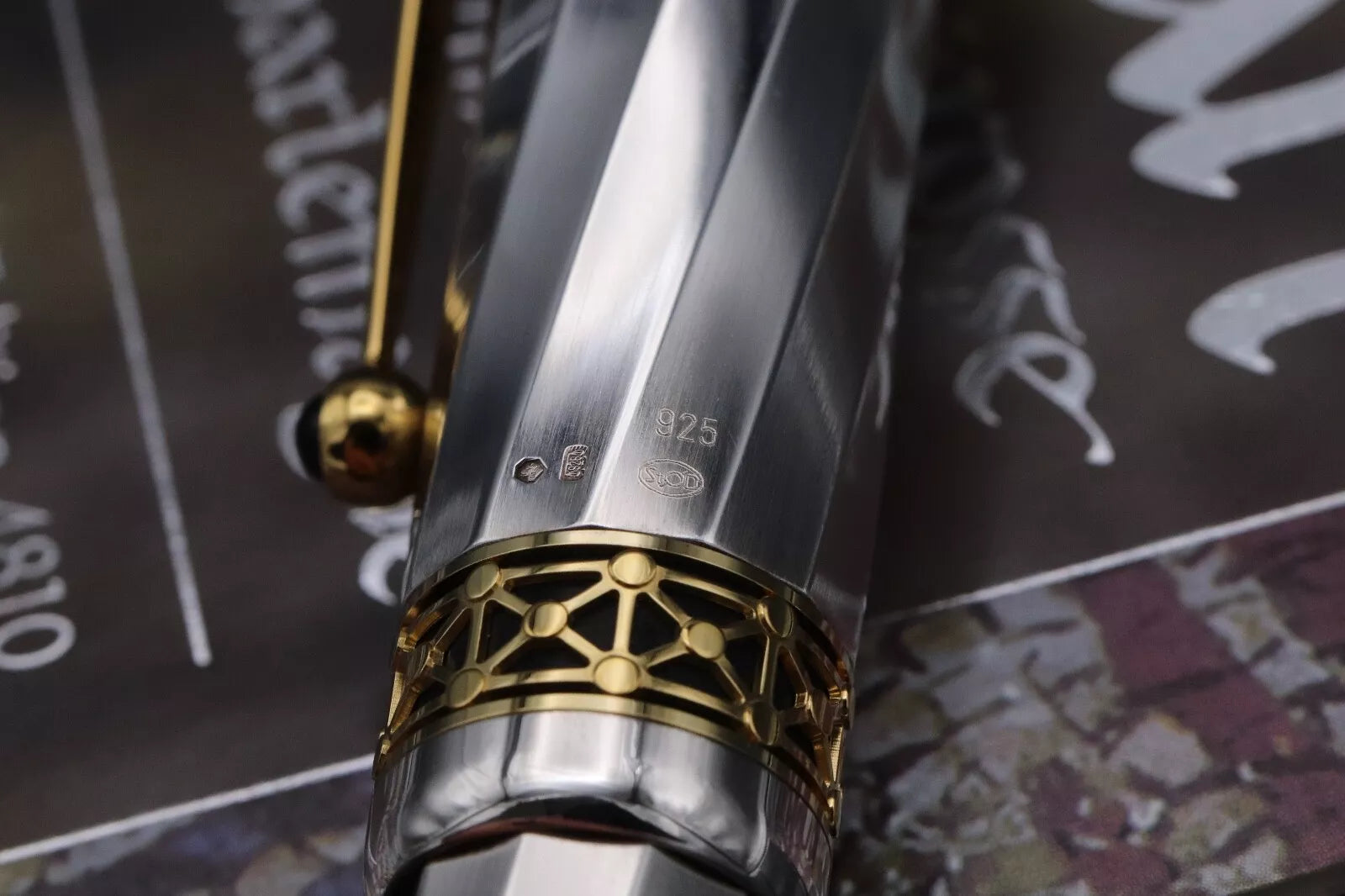 Montblanc Patron Of Art Karl Der Grosse Charlemagne 4810 Fountain Pen – UNUSED image 5