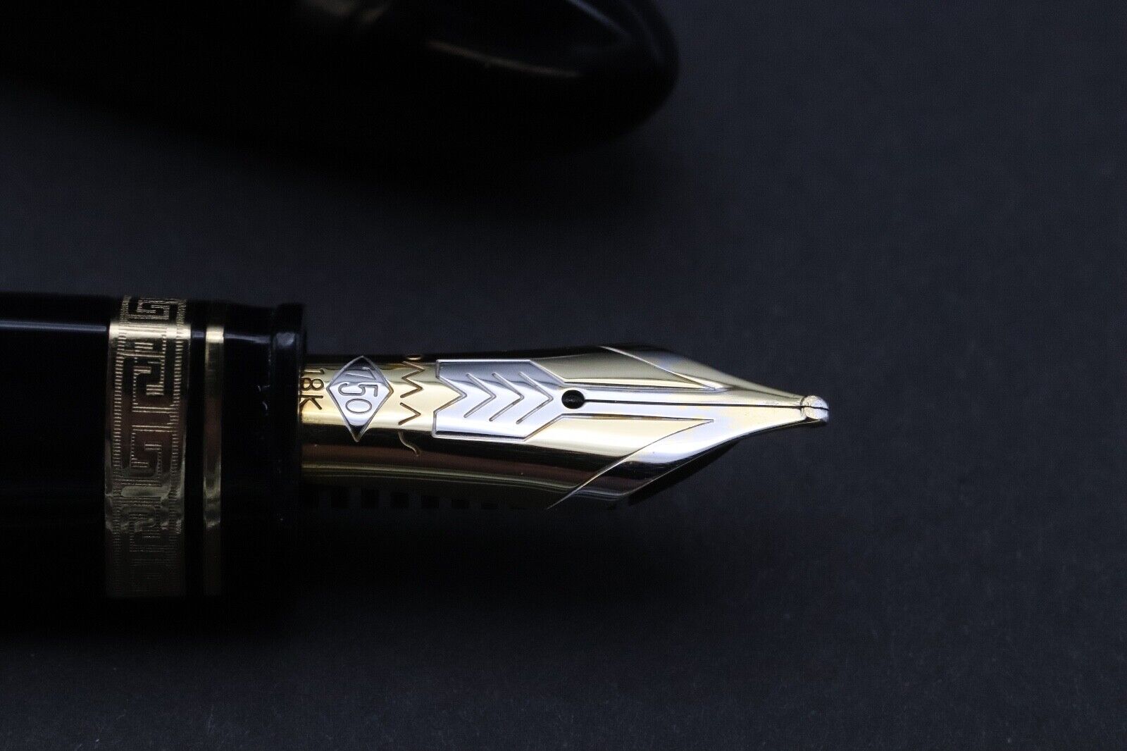 Omas 360 Magnum Black Gold Fountain Pen - Stub Sorowka Nib image 2