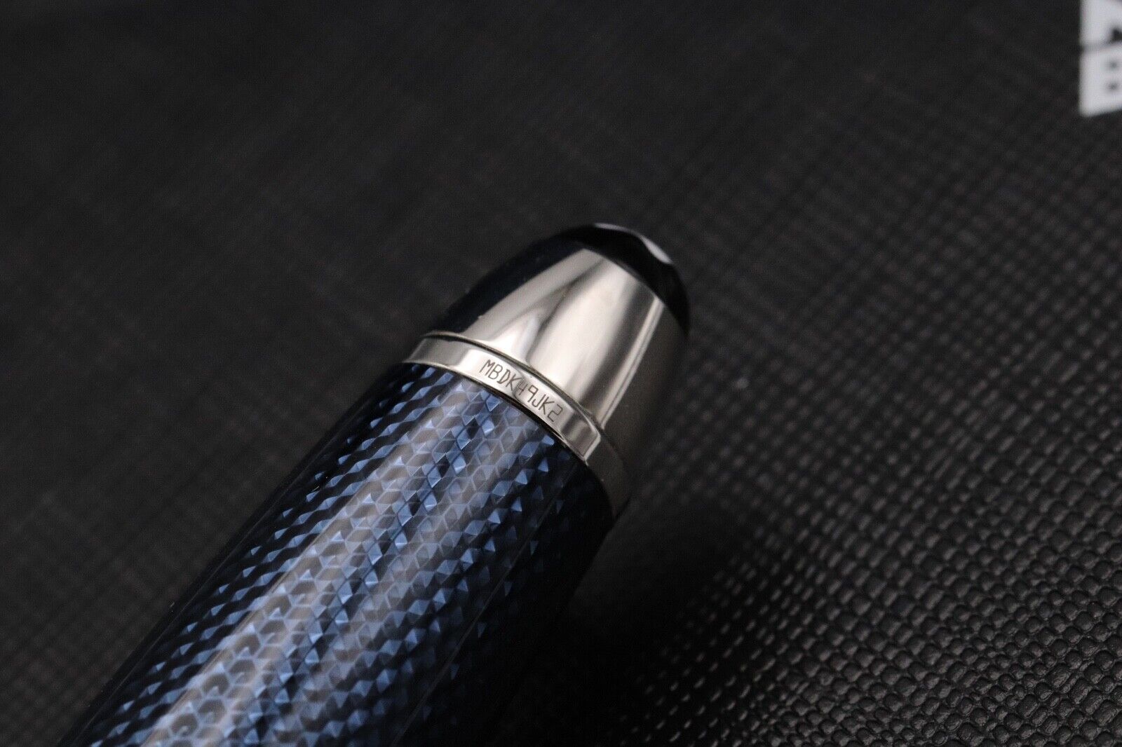 Montblanc Meisterstück LeGrand Blue Hour Fountain Pen image 5