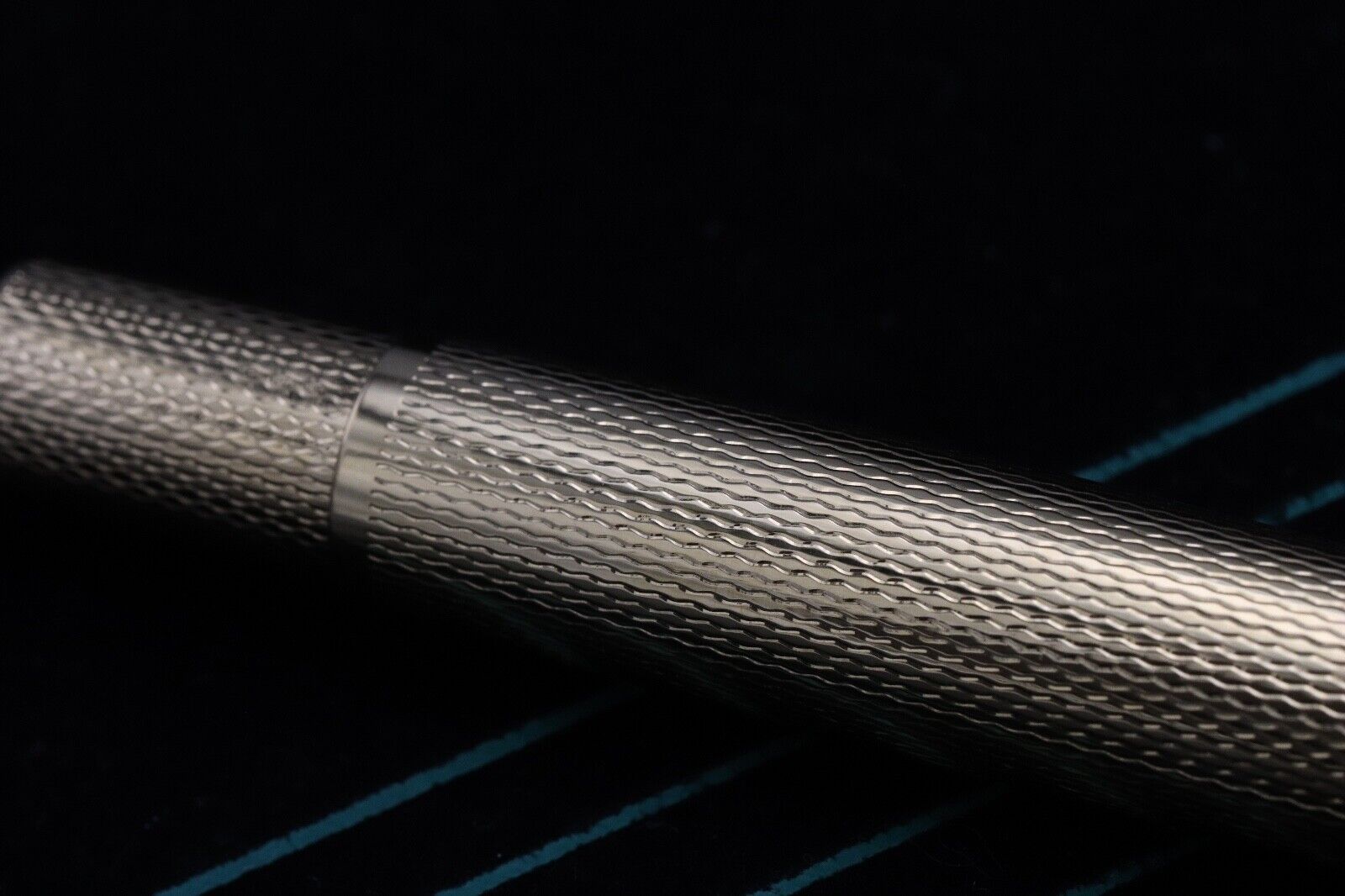Pelikan M760 Jubilee Gold-Plated Fountain Pen image 3
