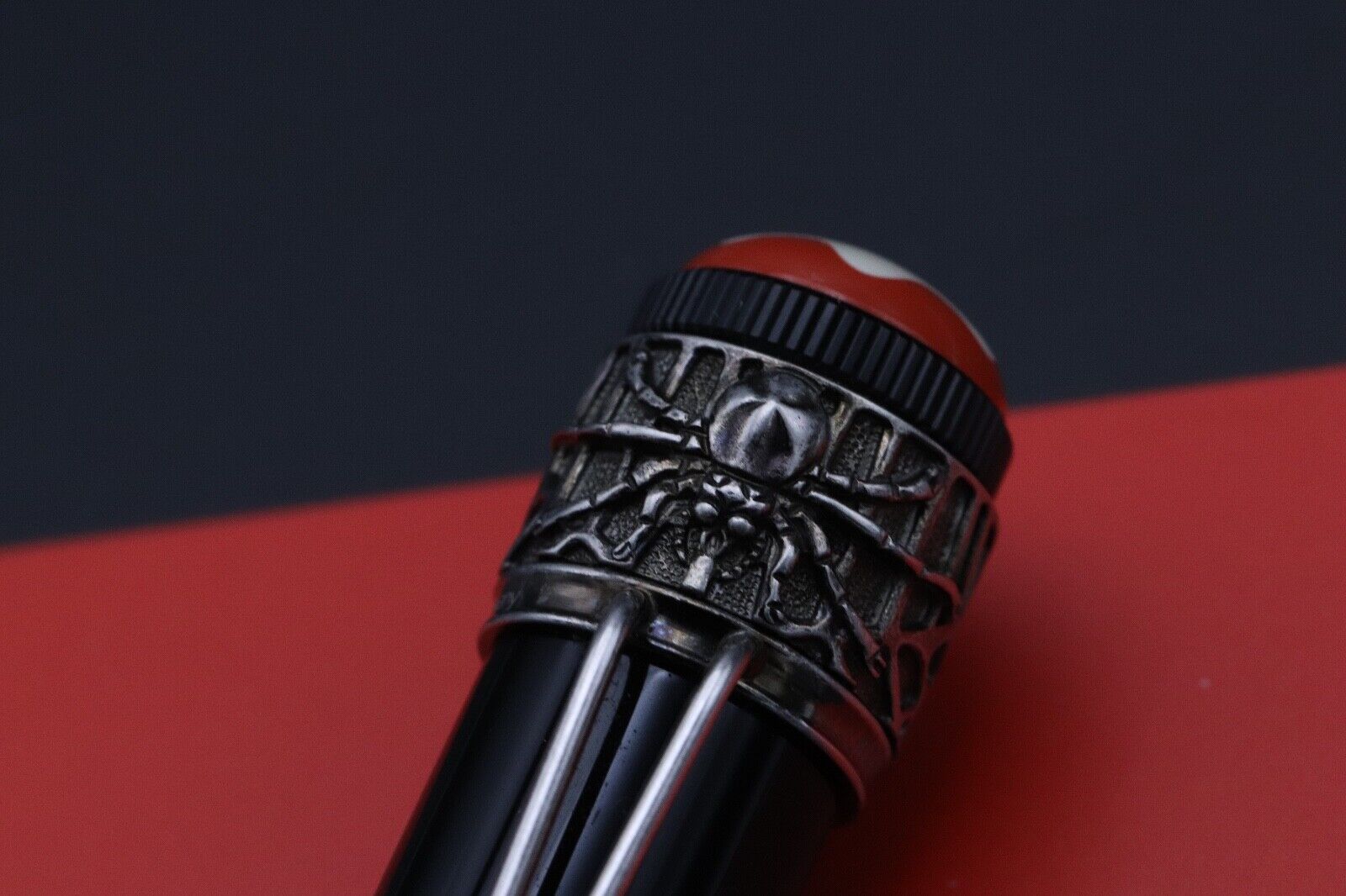 Montblanc Heritage Rouge et Noir Metamorphosis Black Fountain Pen image 4