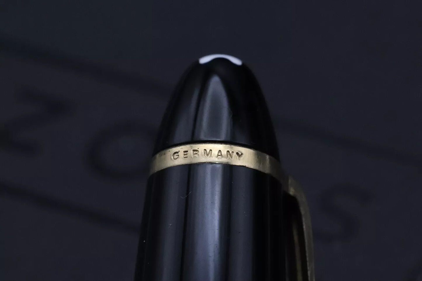 Montblanc Meisterstuck 146 LeGrand Gold Coated Fountain Pen - Monotone M Nib image 6