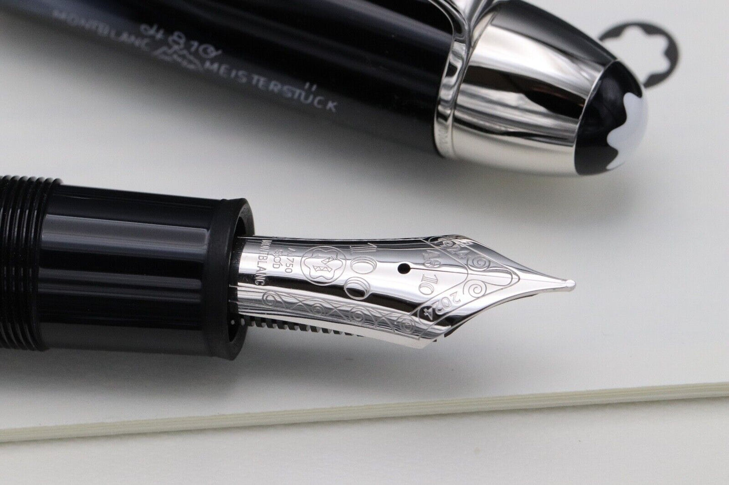 Montblanc Meisterstuck 149 The Origin Collection Fountain Pen - Fine Nib image 2