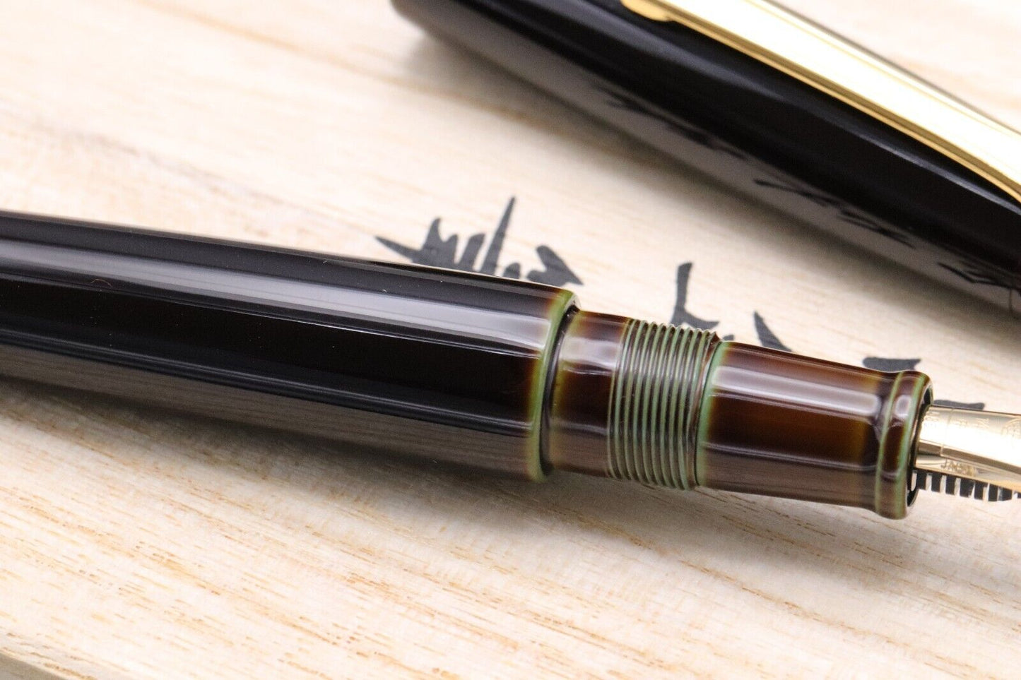 Nakaya Portable Writer Heki-tamenuri Fountain Pen - UNUSED - Medium Nib image 3