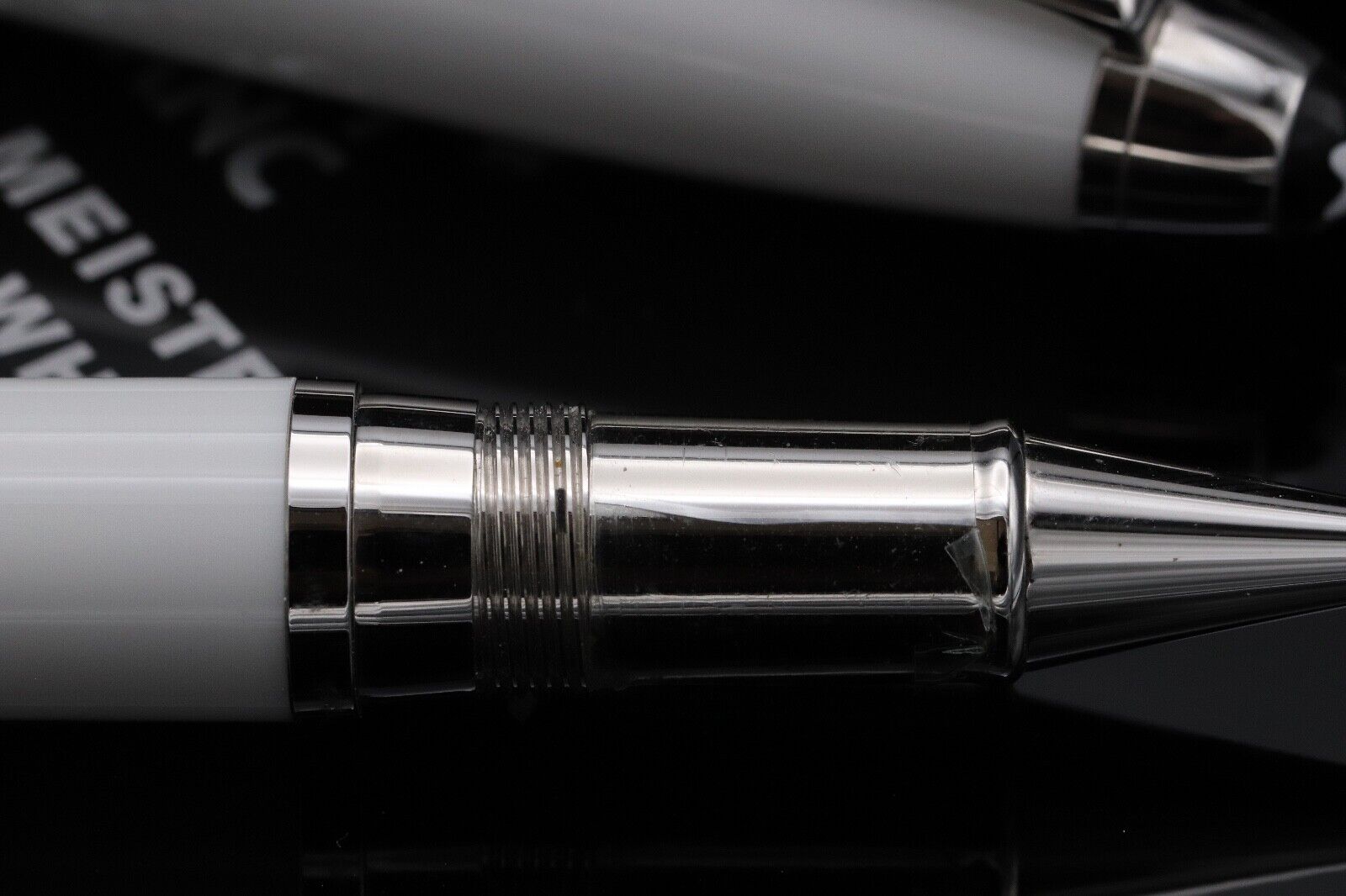 Montblanc Masters for Meisterstuck Meissen White Rollerball Pen - UNUSED image 2