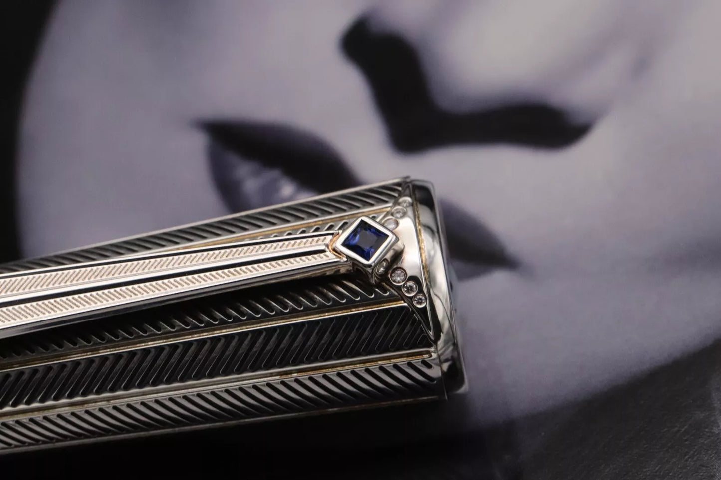Montblanc Muses Marlene Dietrich Commemoration Edition Fountain Pen - UNUSED image 8