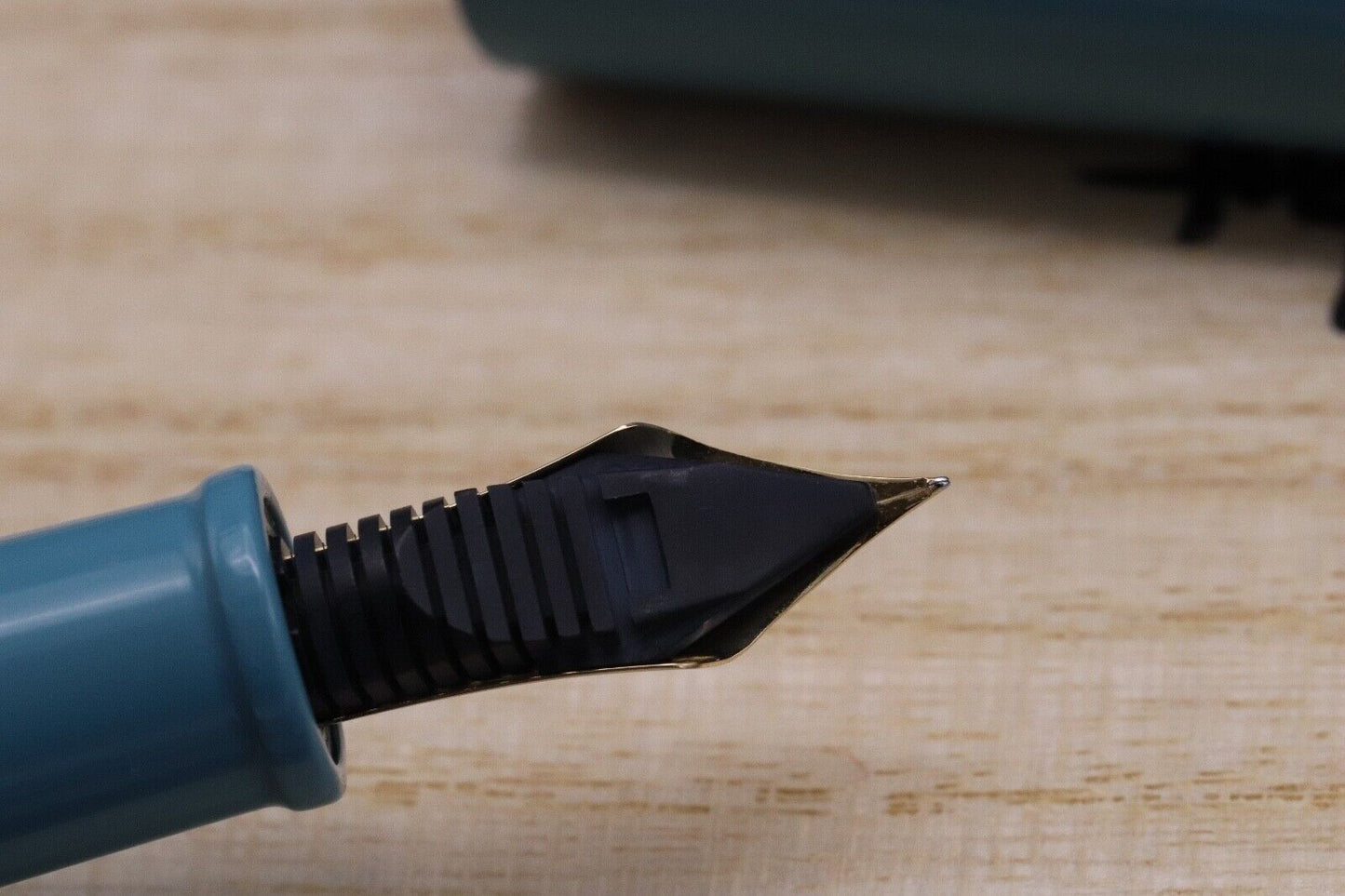 Nakaya Portable Writer Ama-iro Fountain Pen with Panda Stopper - UNUSED SF Nib image 3
