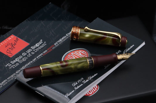 Aurora Asia Limited Edition Fountain Pen - 18k Medium image 1