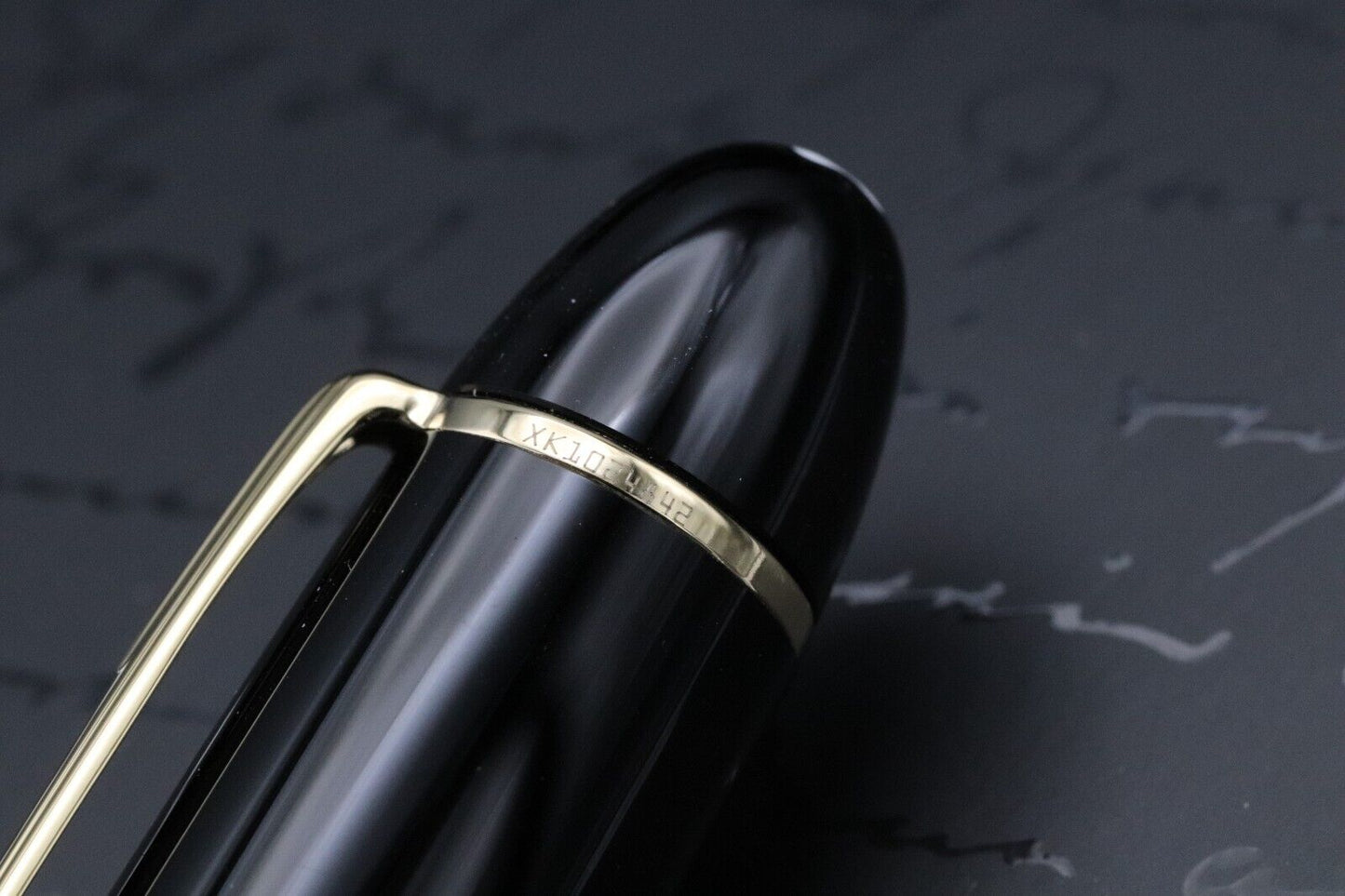 Montblanc Meisterstuck 149 Gold-Coated Fountain Pen - UNUSED - Medium Nib image 5