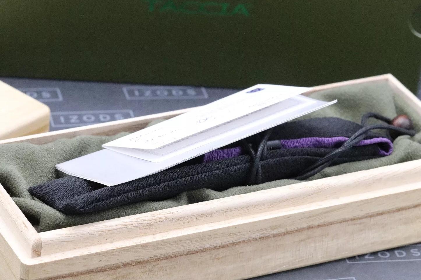 Taccia Hyakko Hisho Hakudou Limited Edition Fountain Pen image 8