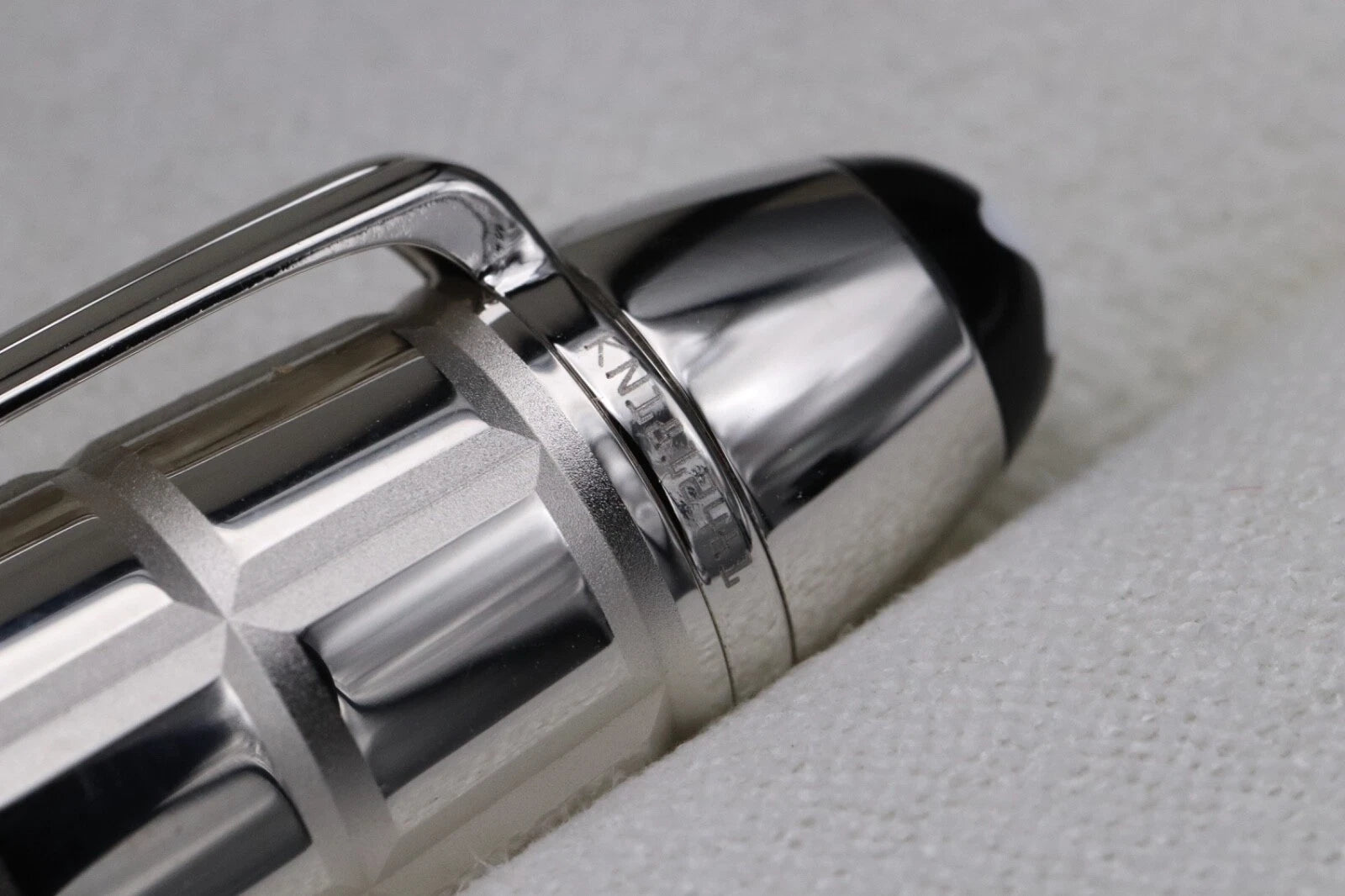 Montblanc Meisterstuck 146 LeGrand Platinum Facet Fountain Pen - UNUSED image 6