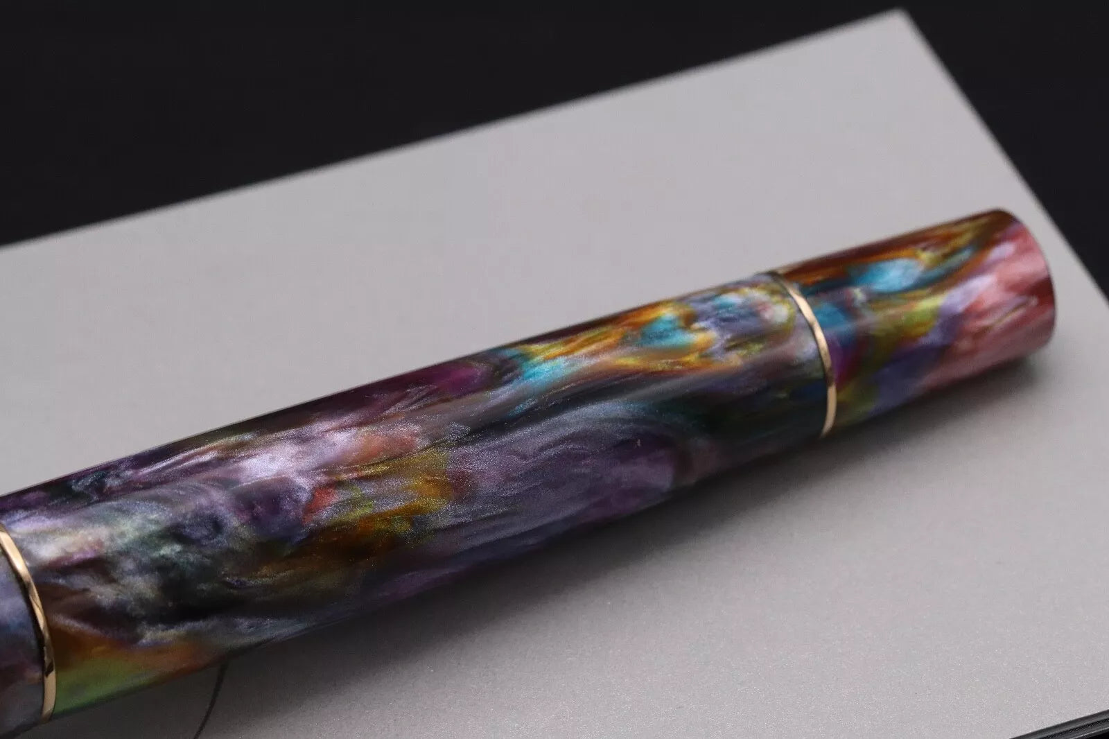Leonardo Momento Zero Grande Red Gold Primary Manipulation 4 LE Fountain Pen image 7