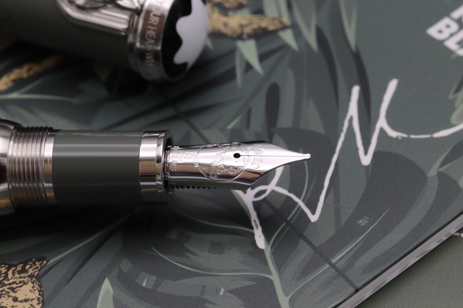 Montblanc Writers Edition Rudyard Kipling Fountain Pen - UNUSED image 2