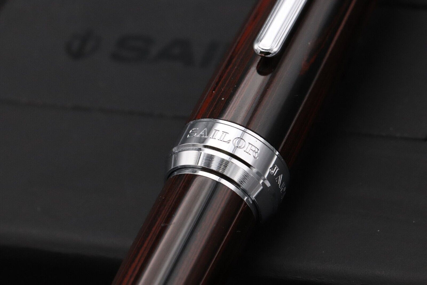 Sailor Pro Gear Red Black Marble Ebonite Fountain Pen - Naginata Togi Nib image 5