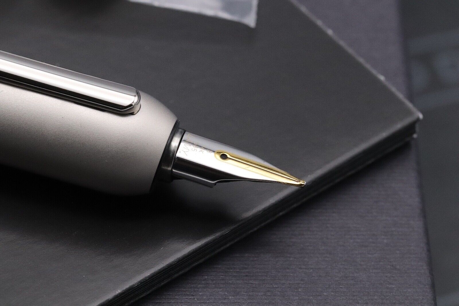 Lamy Dialog 3 Palladium Fountain Pen - Broad Nib image 2