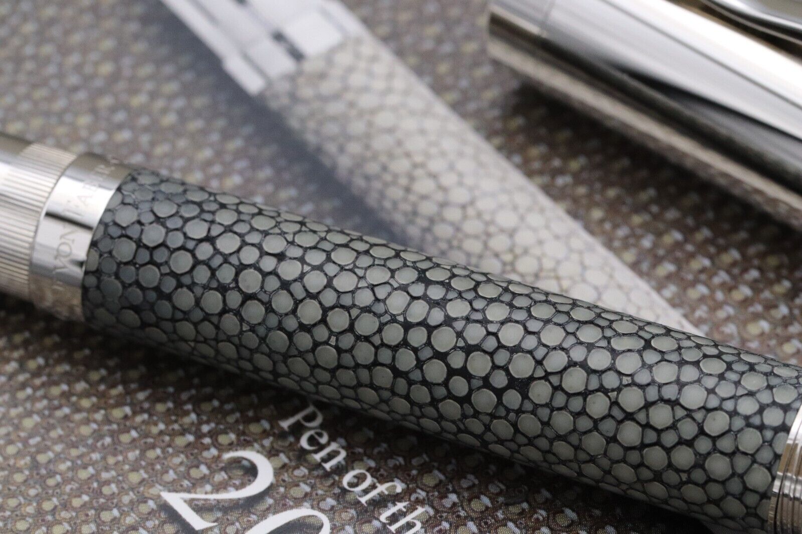 Graf von Faber-Castell Pen of the Year 2005 Galuchet Fountain Pen - UNUSED image 4