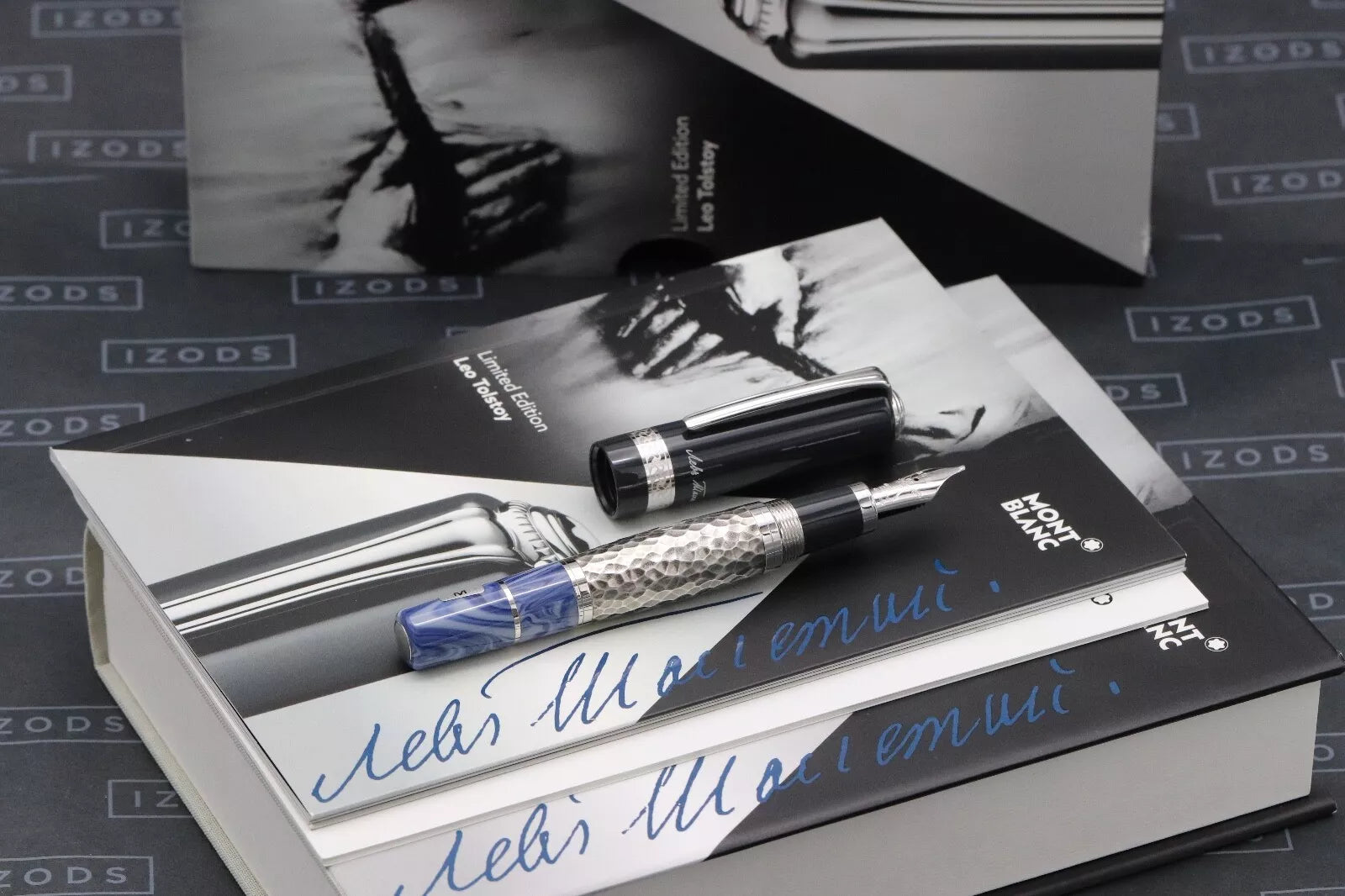 Montblanc Writers Edition Leo Tolstoy Fountain Pen - UNUSED image 0
