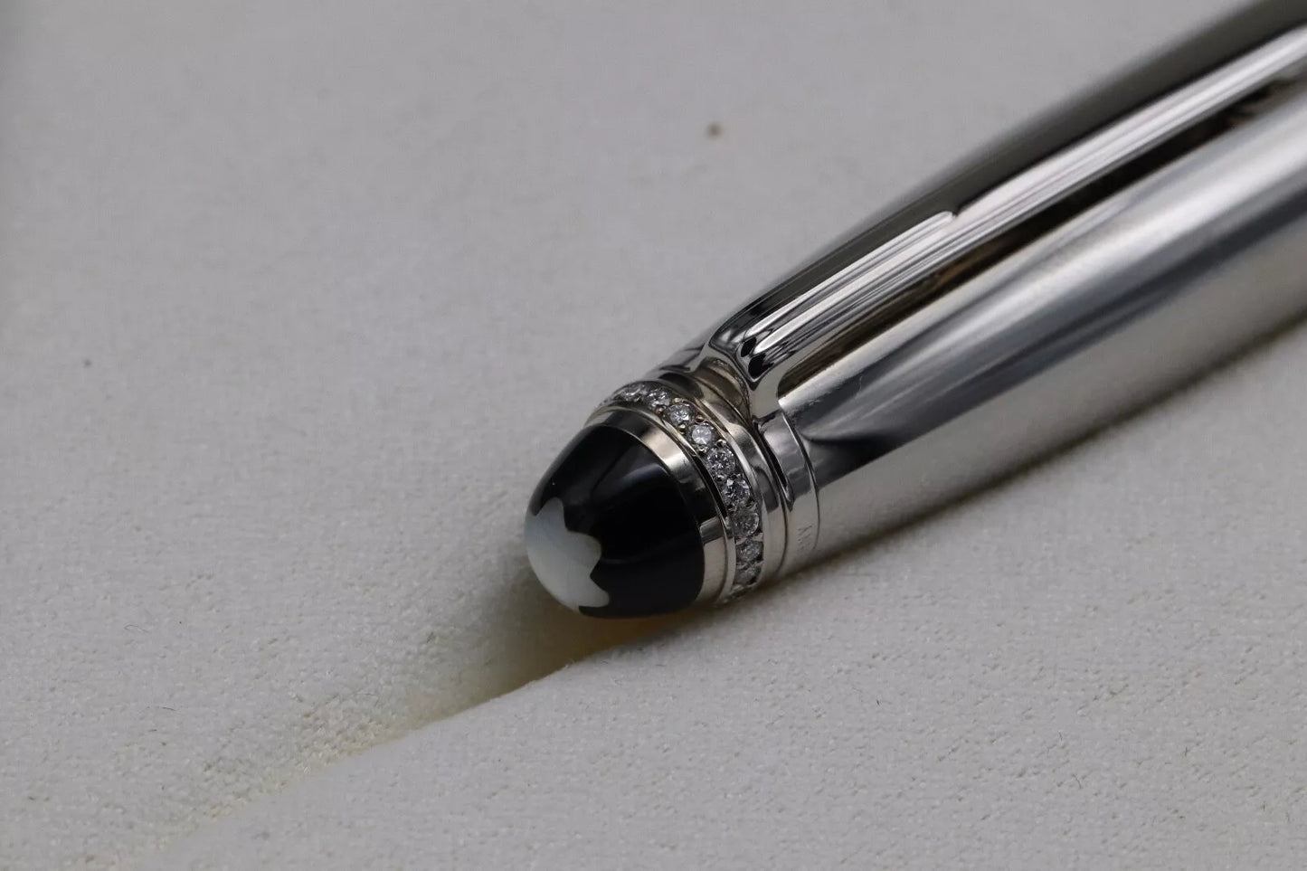 Montblanc Meisterstuck 146 LeGrand Royal Steel Diamond Fountain Pen image 8