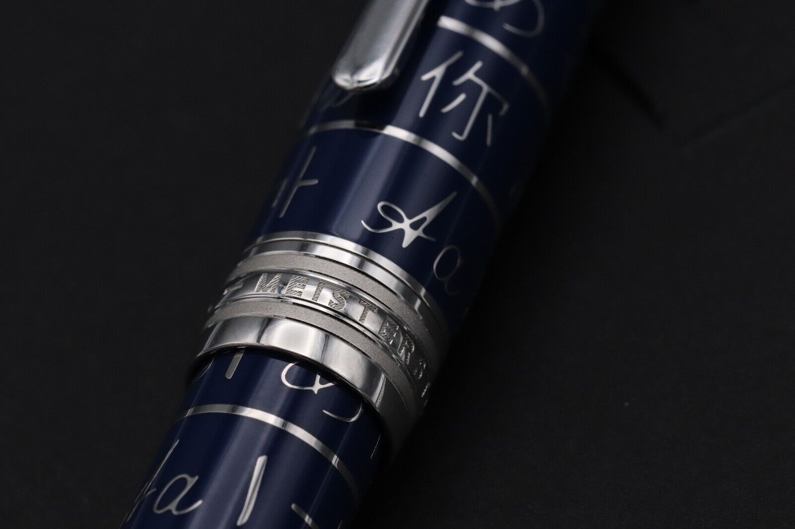 Montblanc Meisterstuck LeGrand UNICEF Solitaire Rollerball / Fineliner Pen image 5