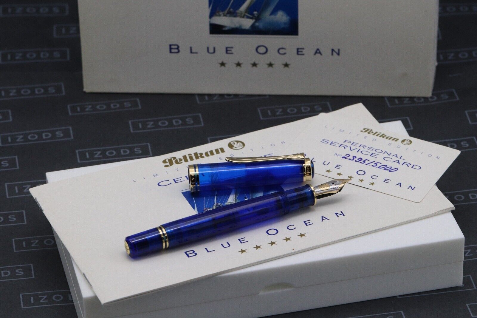 Pelikan M800 Blue Ocean Limited Edition Fountain Pen - Broad PF Nib image 0