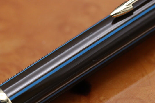 Parker Duofold Chocolate Pinstripe Special Edition Ballpoint Pen image 5
