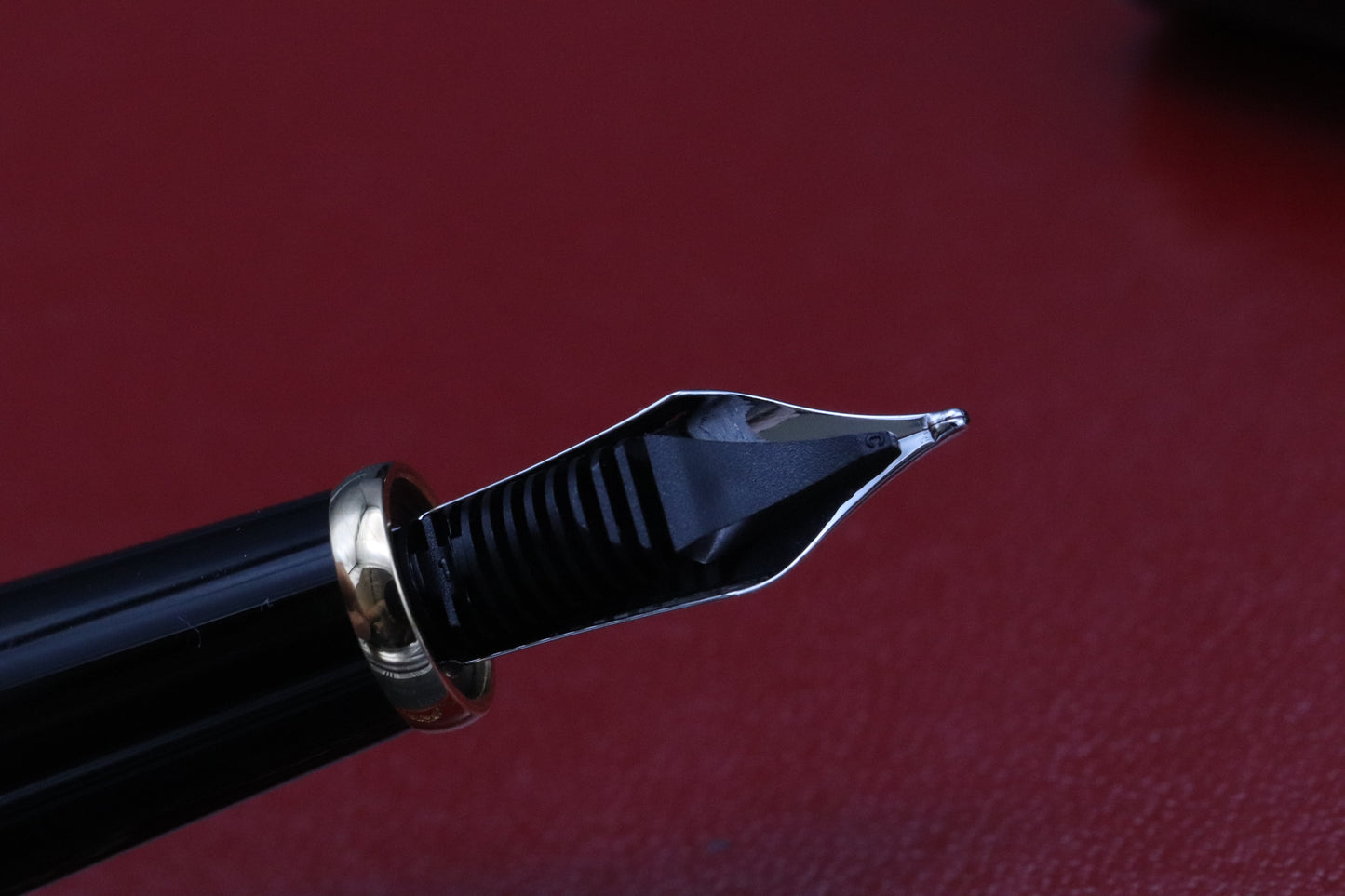 Cartier Diabolo Red Lacquer Fountain Pen - NEVER INKED