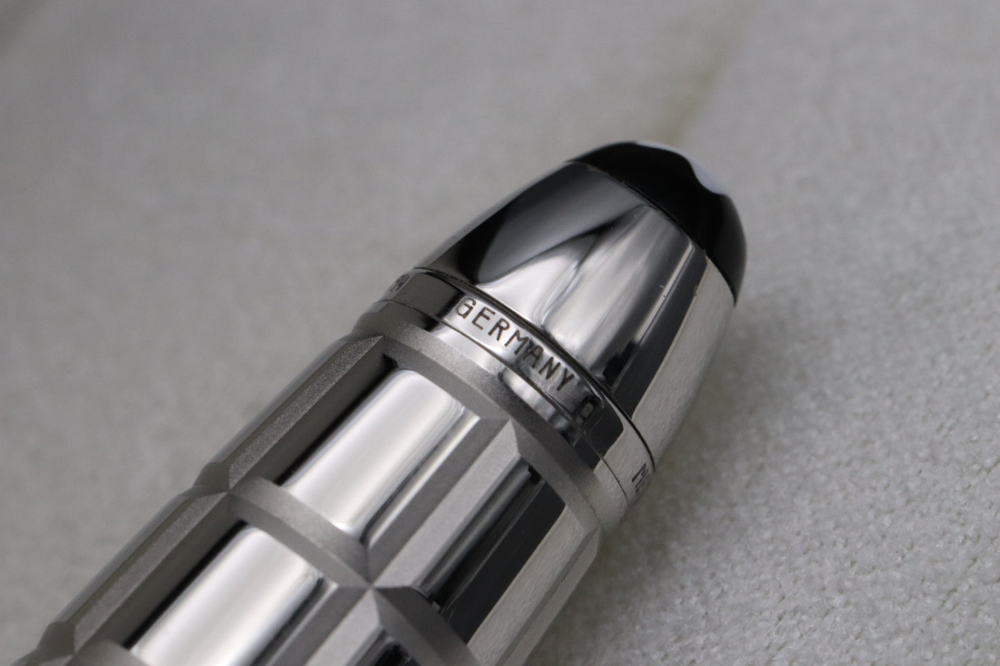 Montblanc Meisterstuck 146 LeGrand Platinum Facet Fountain Pen - EF Nib