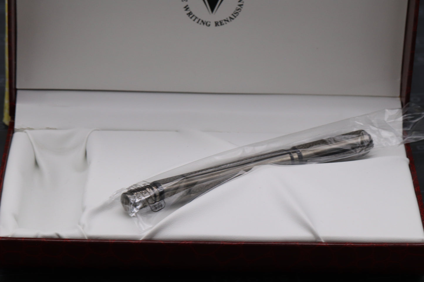 Visconti Metropolis Limited Edition Fountain Pen - UNUSED