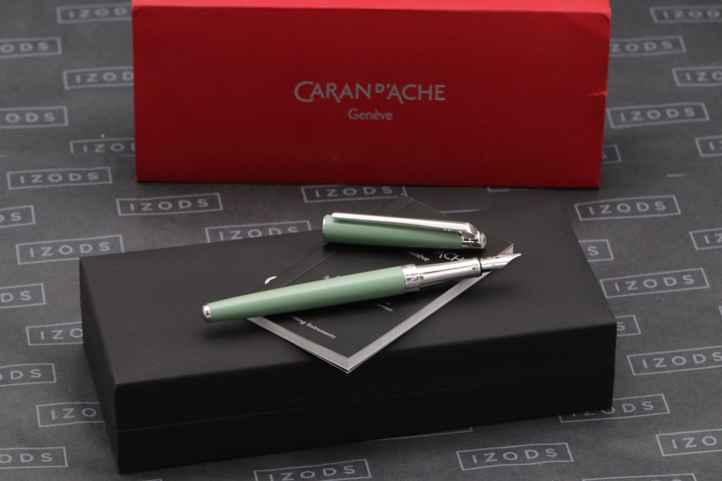Caran d'Ache Leman Slim Vert de Gris Fountain Pen - Broad Nib