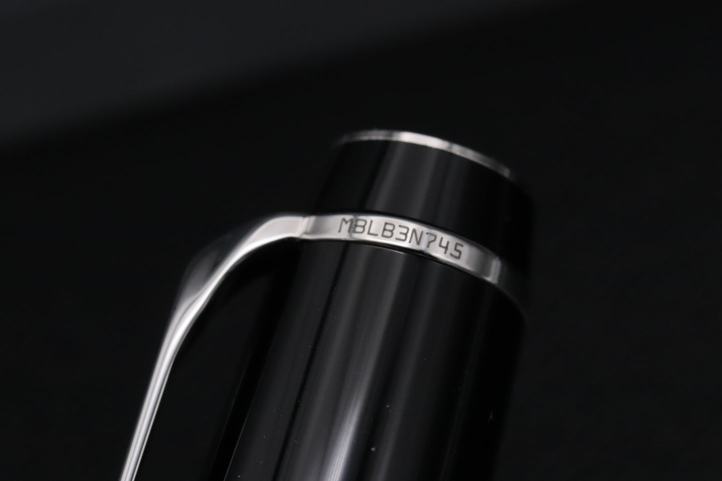 Montblanc Boheme Noir Rollerball / Fineliner Pen