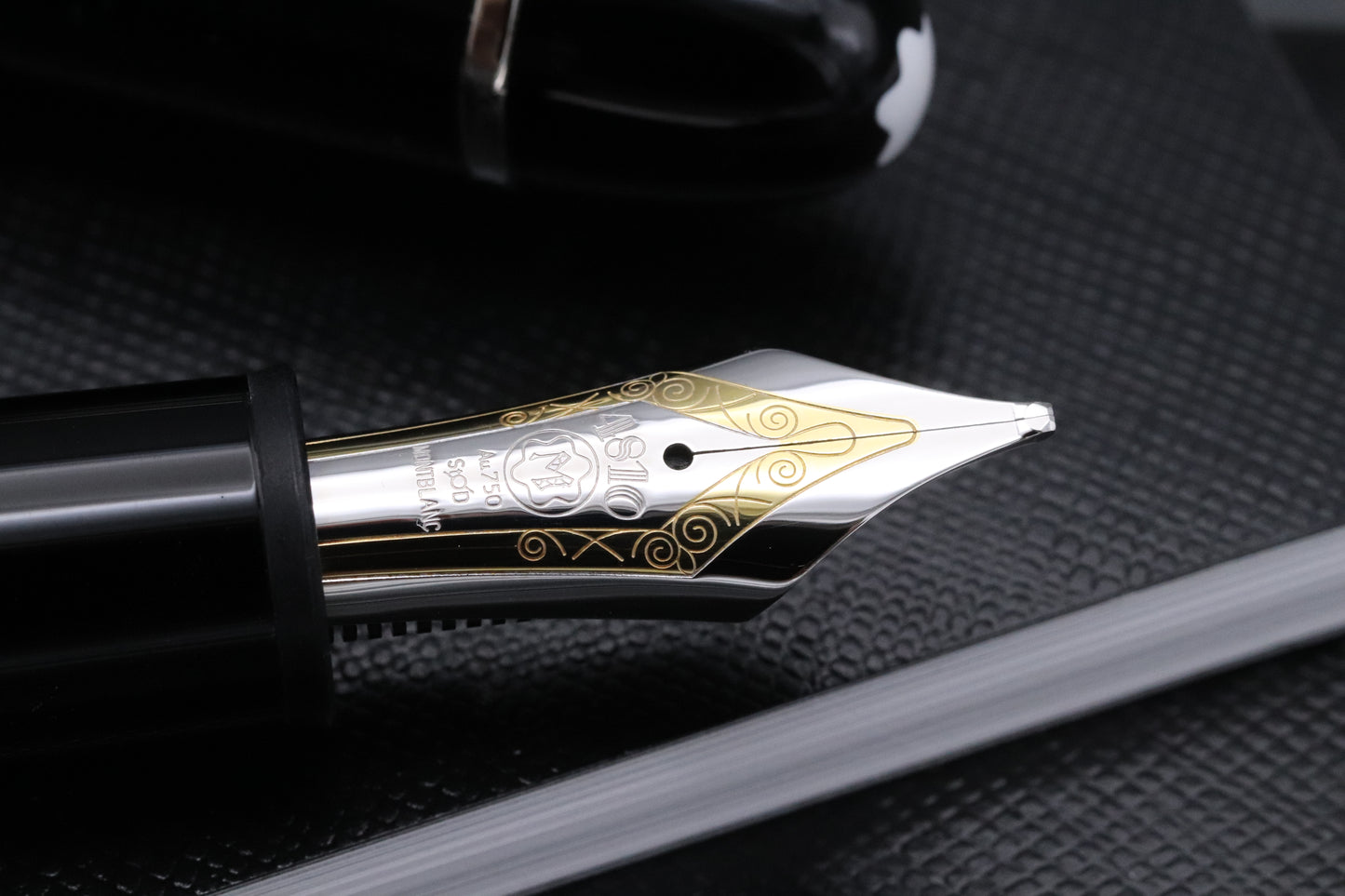 Montblanc Meisterstuck 149 Platinum-Coated Fountain Pen - Double Broad Nib