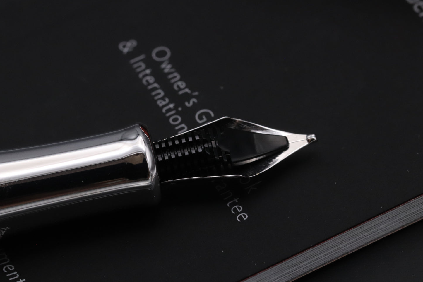 Caran d'Ache Leman Matte Coral Lacquer Fountain Pen
